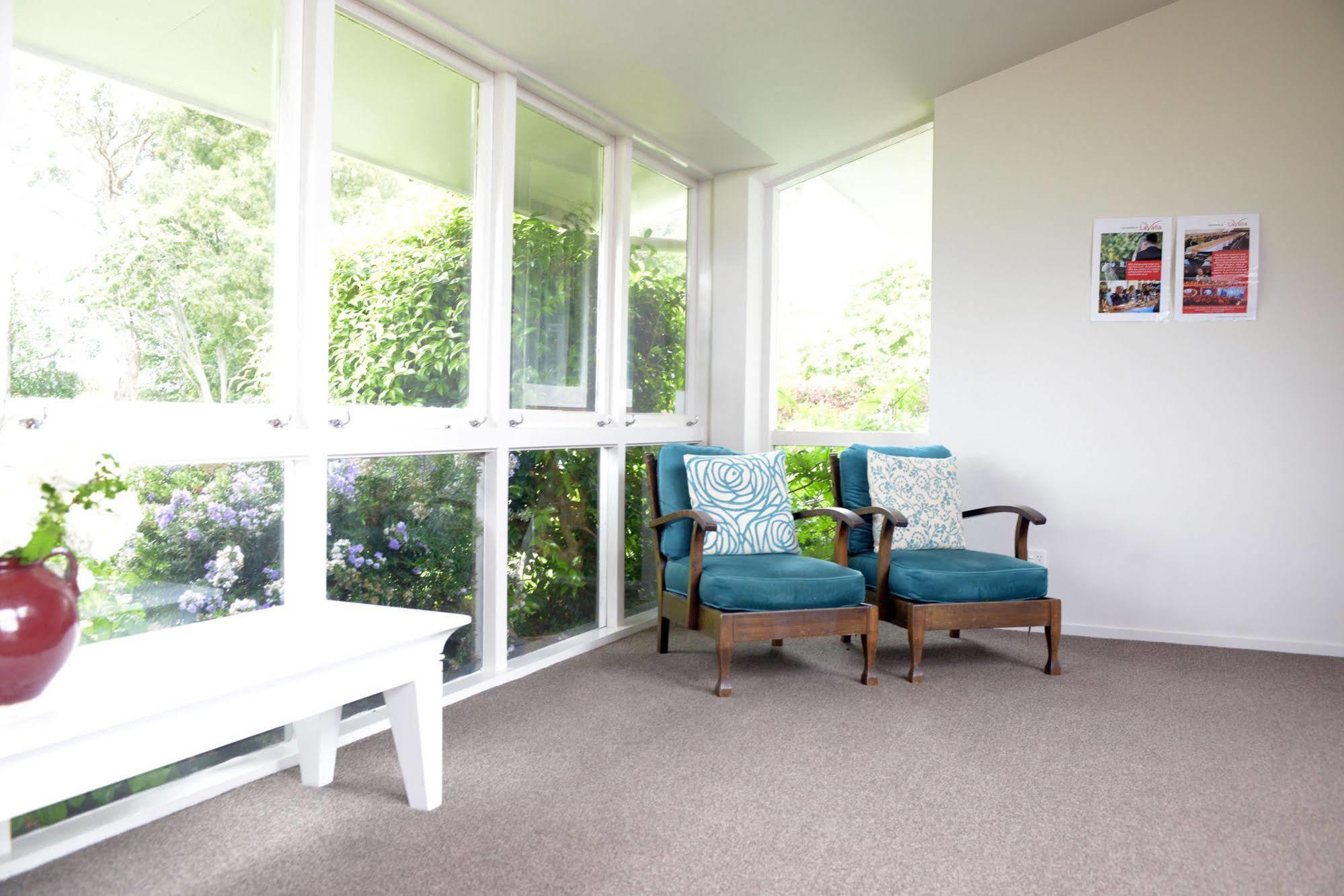Lavalla Estate Guest House Tuakau Bagian luar foto